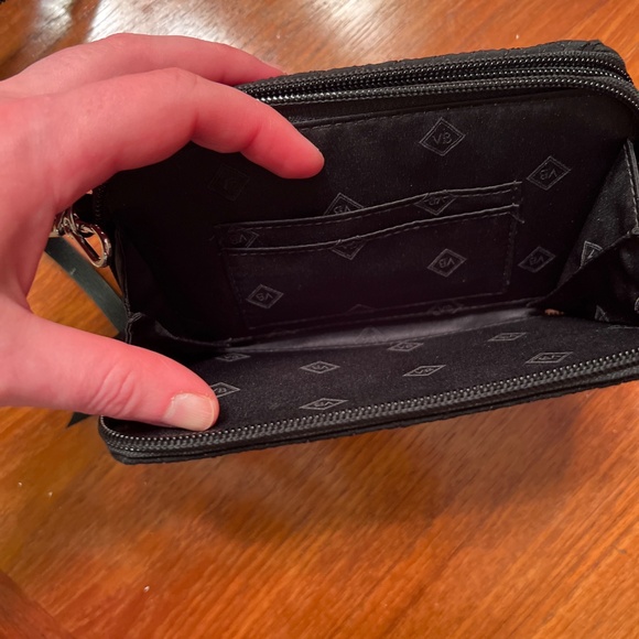 Vera Bradley black microfiber phone wristlet wallet RFID - Picture 3 of 5